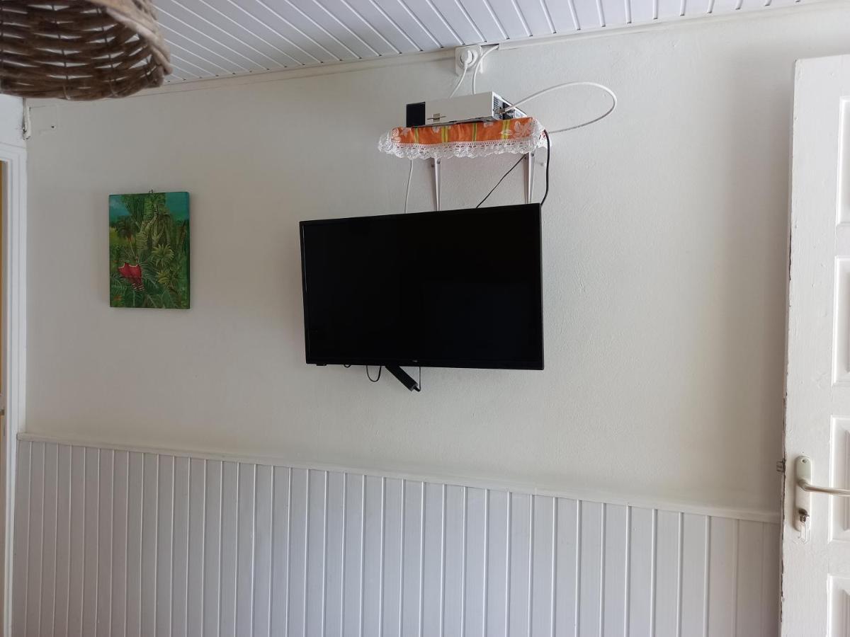 Petit Appartement Cosy Pres Des Plages 생트안느 외부 사진